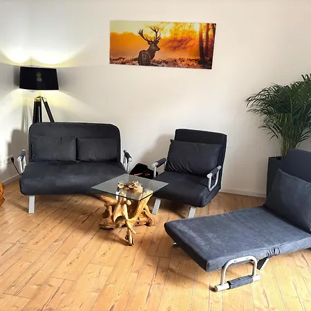 Hallgarten Rebe 11 Apartmán *