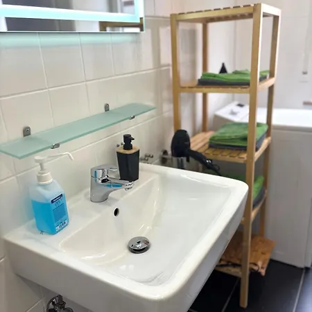 Rebe 11 - Moderne Mit Sauna شقة