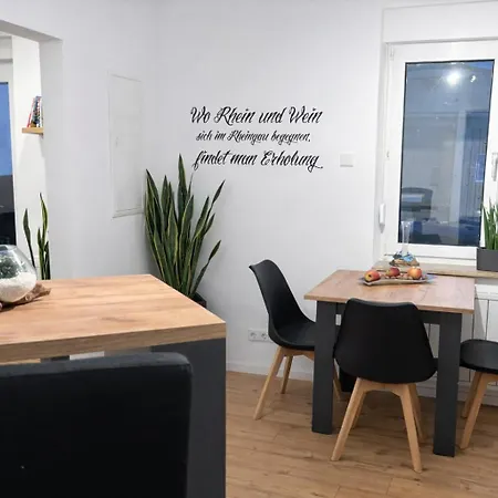Rebe 11 - Moderne Mit Whirlpool & Sauna Apartmán *